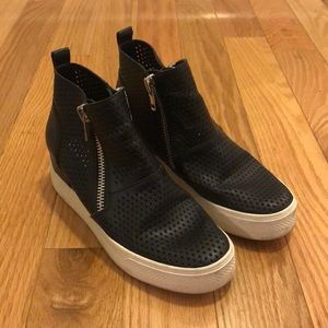 Steve Madden wedge sneakers size 7.5